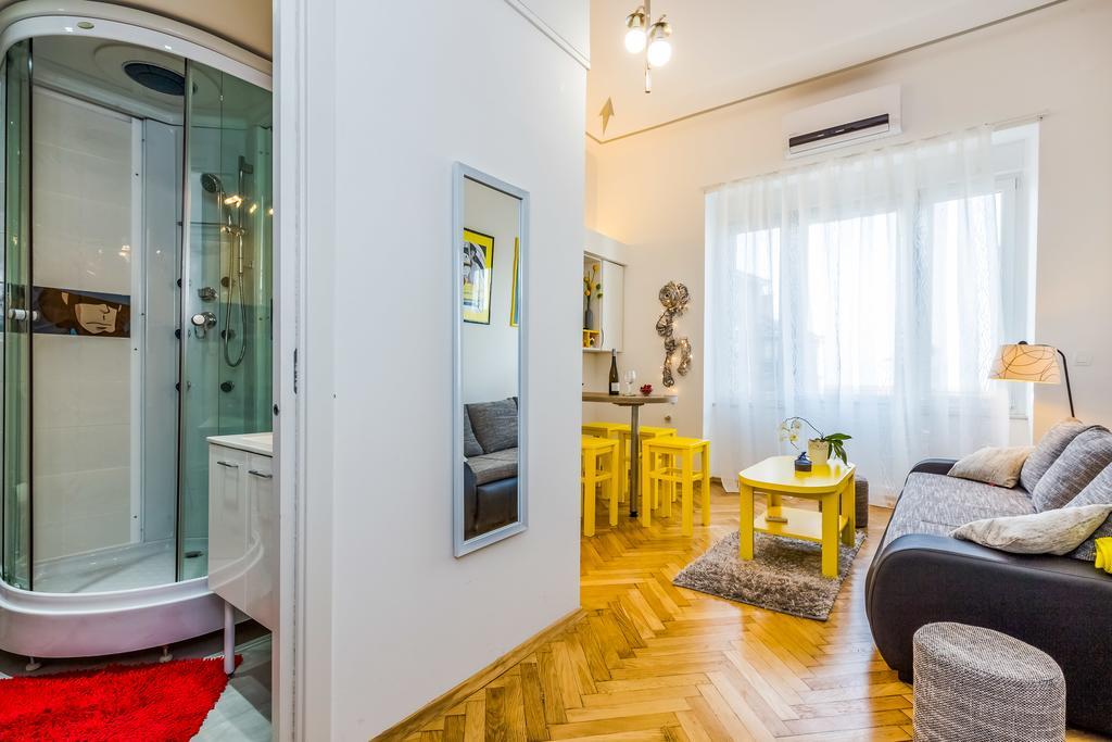 Studio Apartman Piramida Rijeka Exterior foto