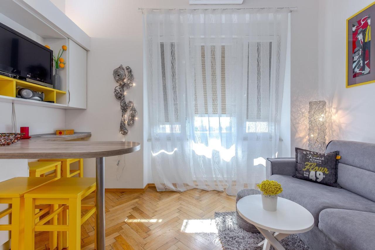 Studio Apartman Piramida Rijeka Exterior foto